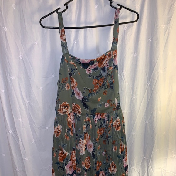 Cute fit & flare dress - Picture 1 of 6